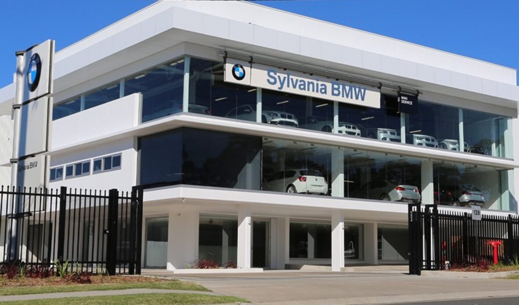 Sylvania-BMW_10